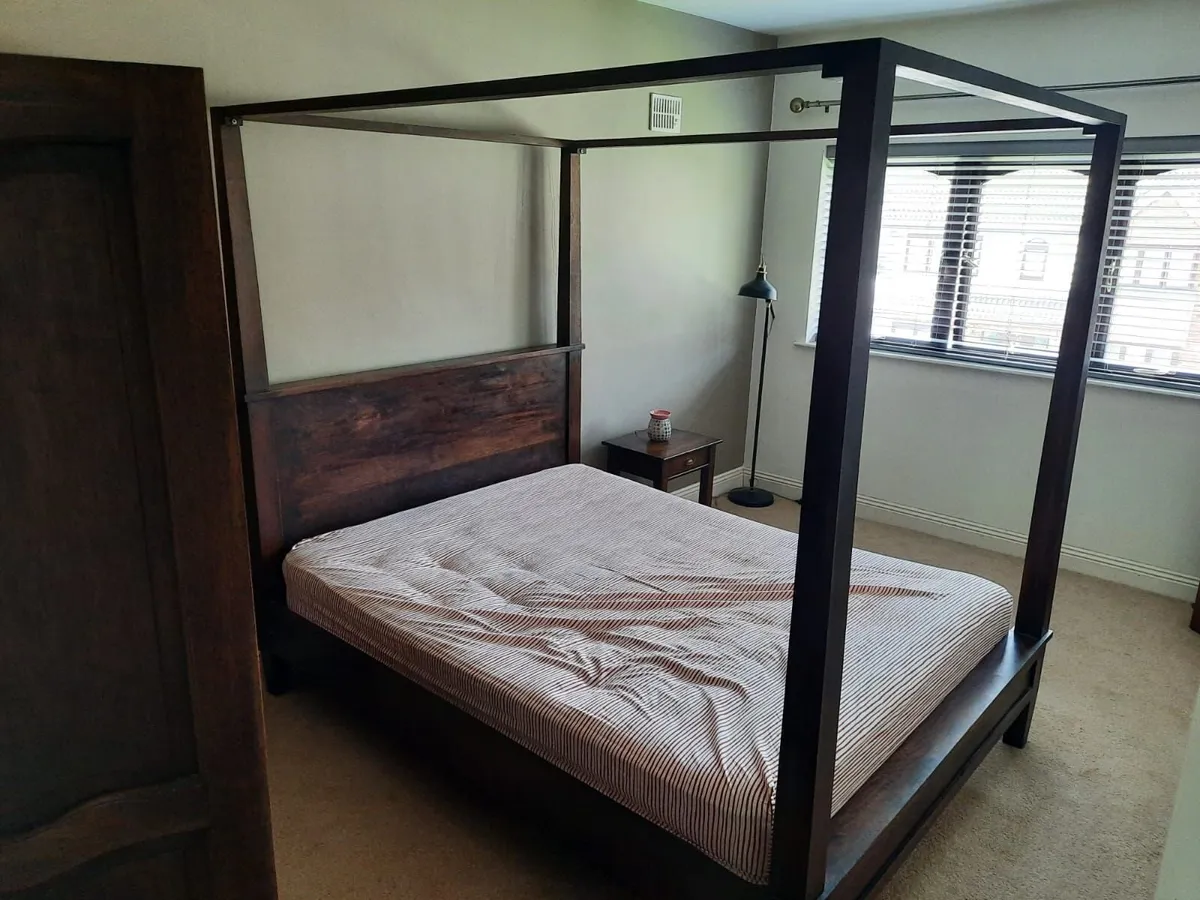 Solid Handmade Bedroom Furniture Set - Image 4