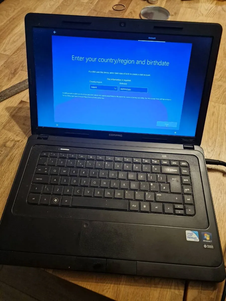 LAPTOP - Image 1