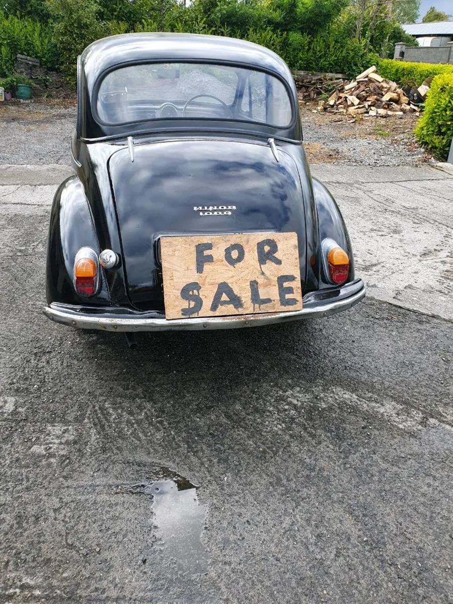Vintage car - Image 2
