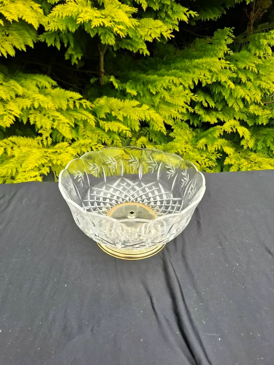 Crystal fruit bowl postage possible - Image 1