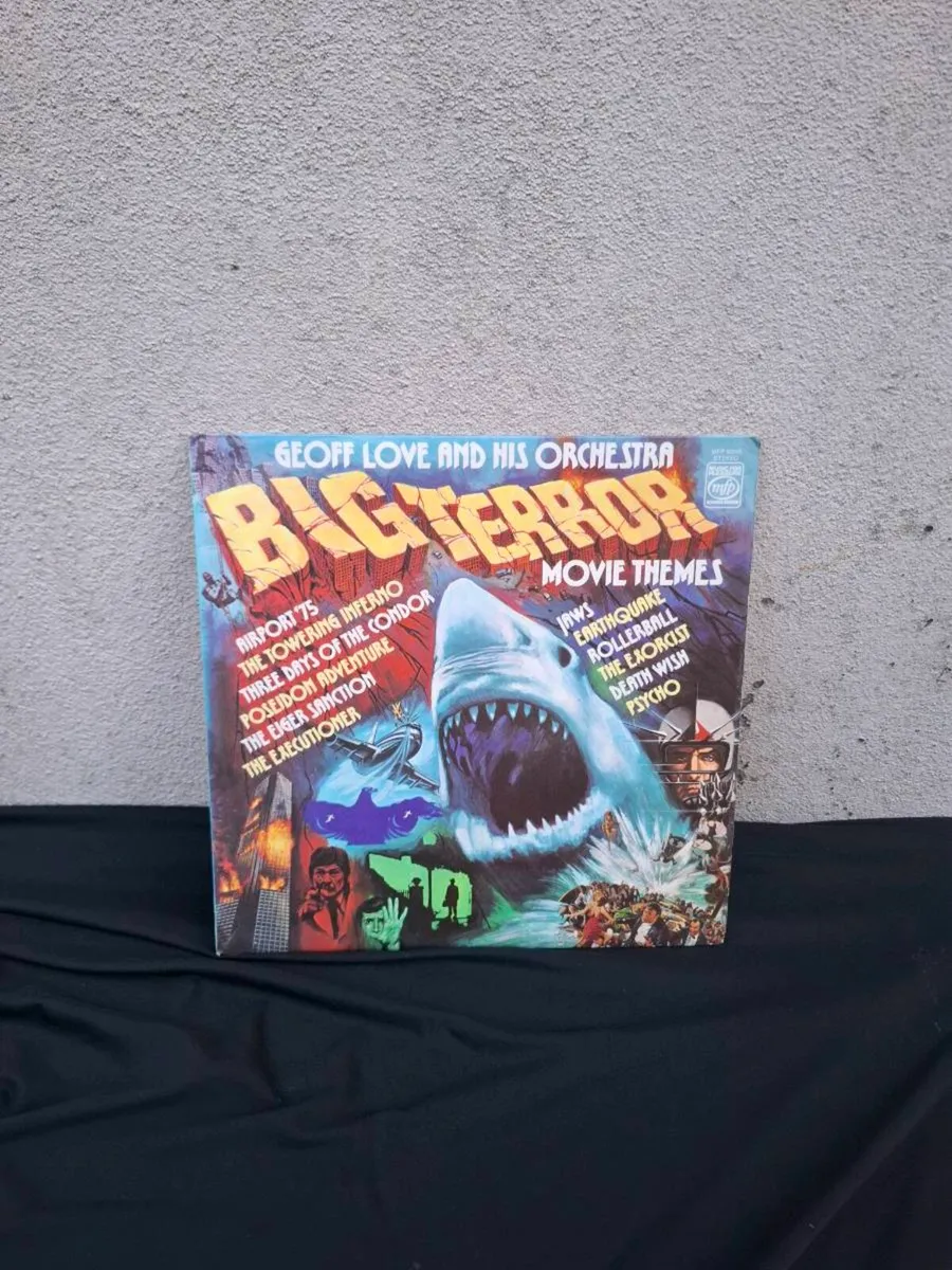 Big terror horror movie vinyl lp postage possible - Image 1