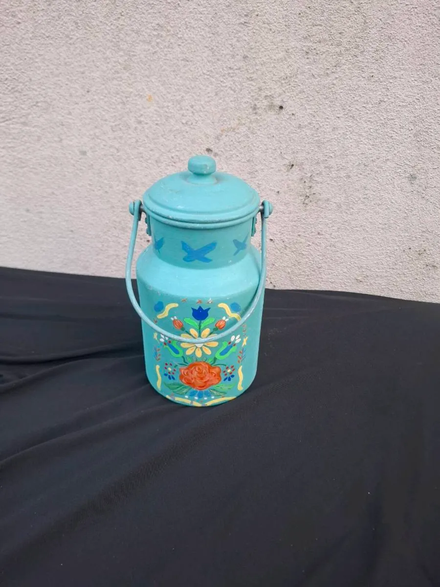 Painted milk churn postage possible