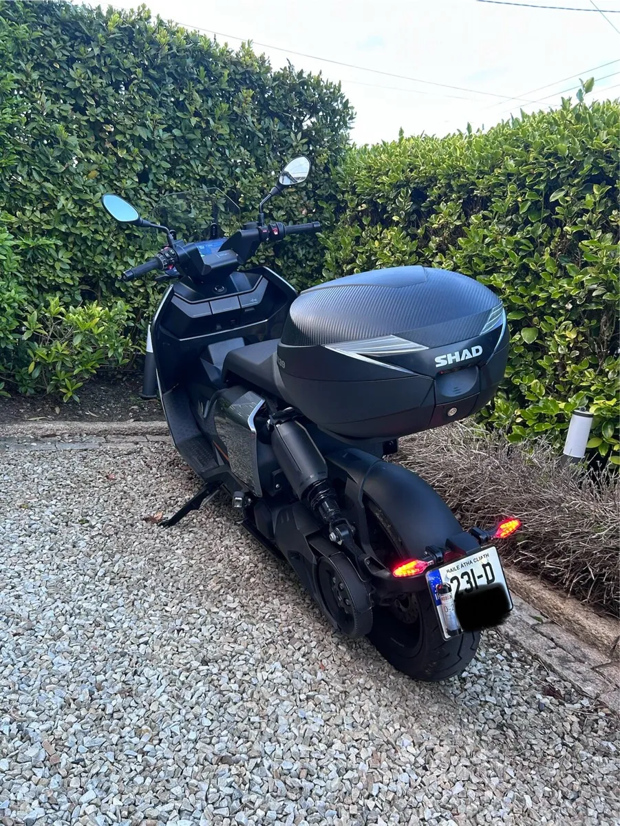 BMW CE04 - Image 3
