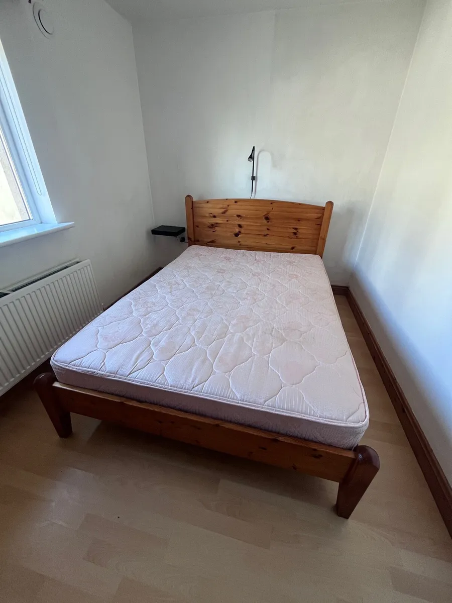 Large Double Bed - Image 2