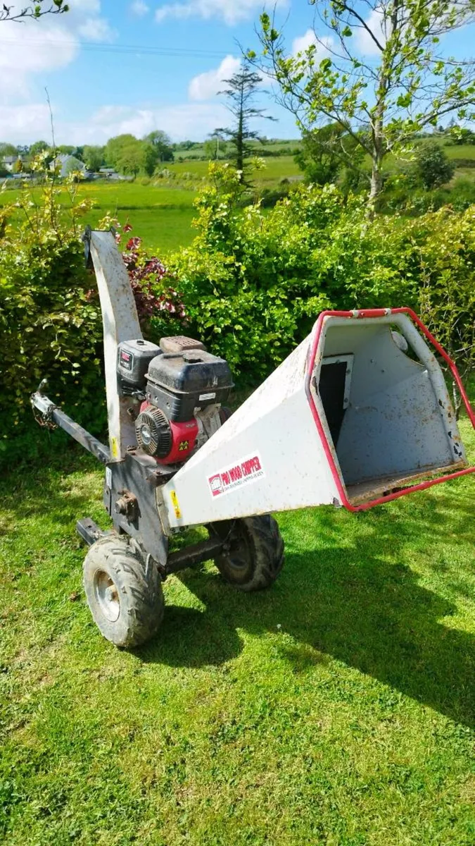 Wood Chipper - Image 1