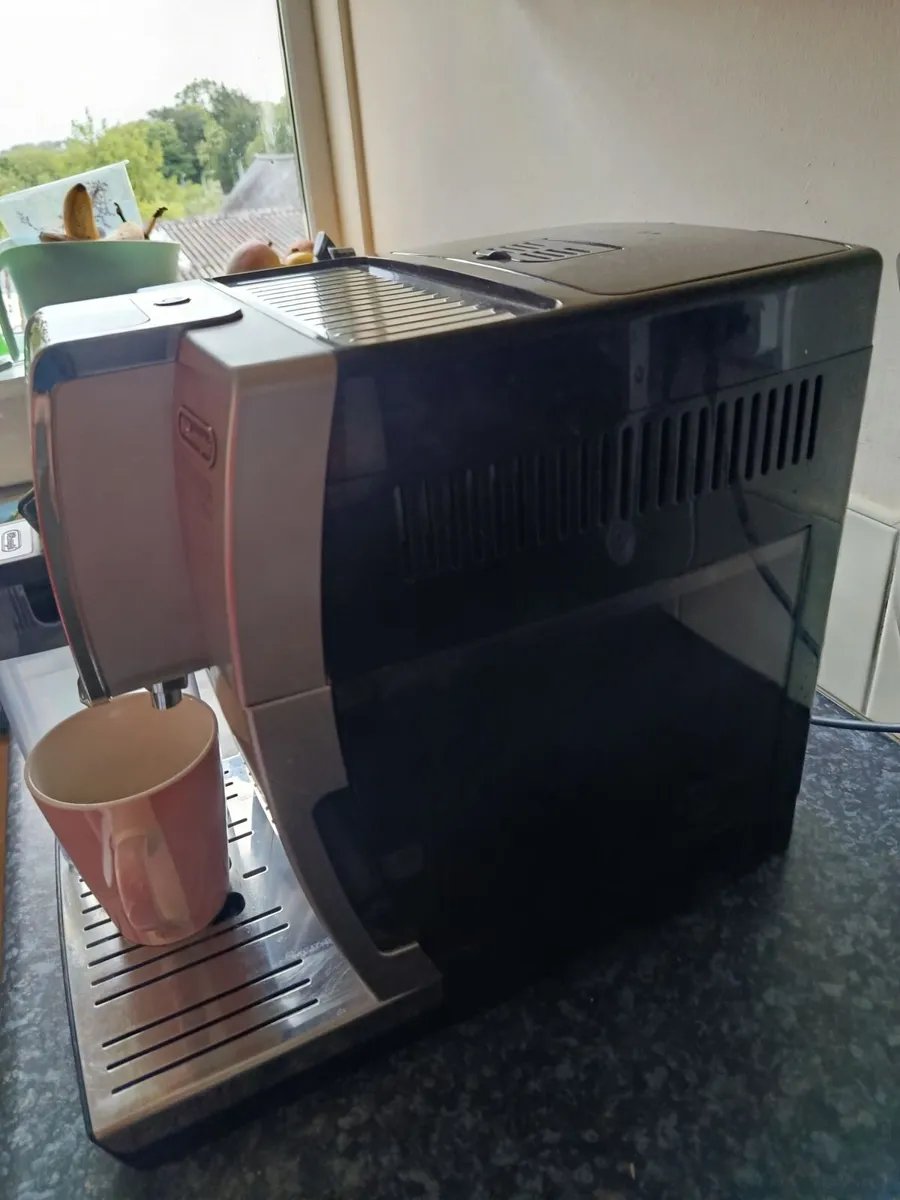 Delonghi coffe machines - Image 1