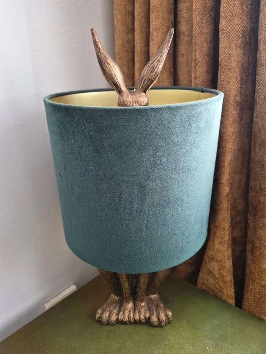 Green and gold bunny lamp - Image 1