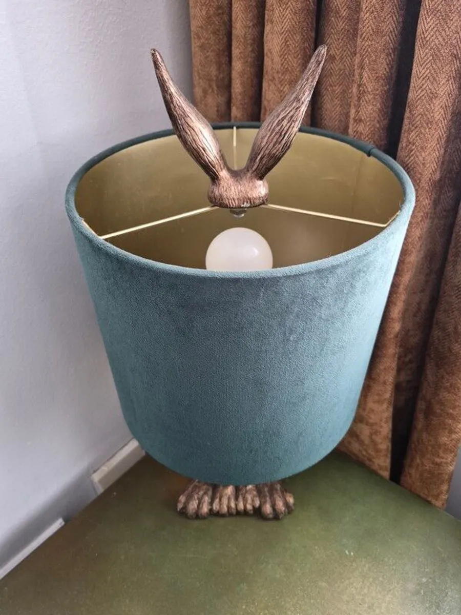 Green and gold bunny lamp - Image 2