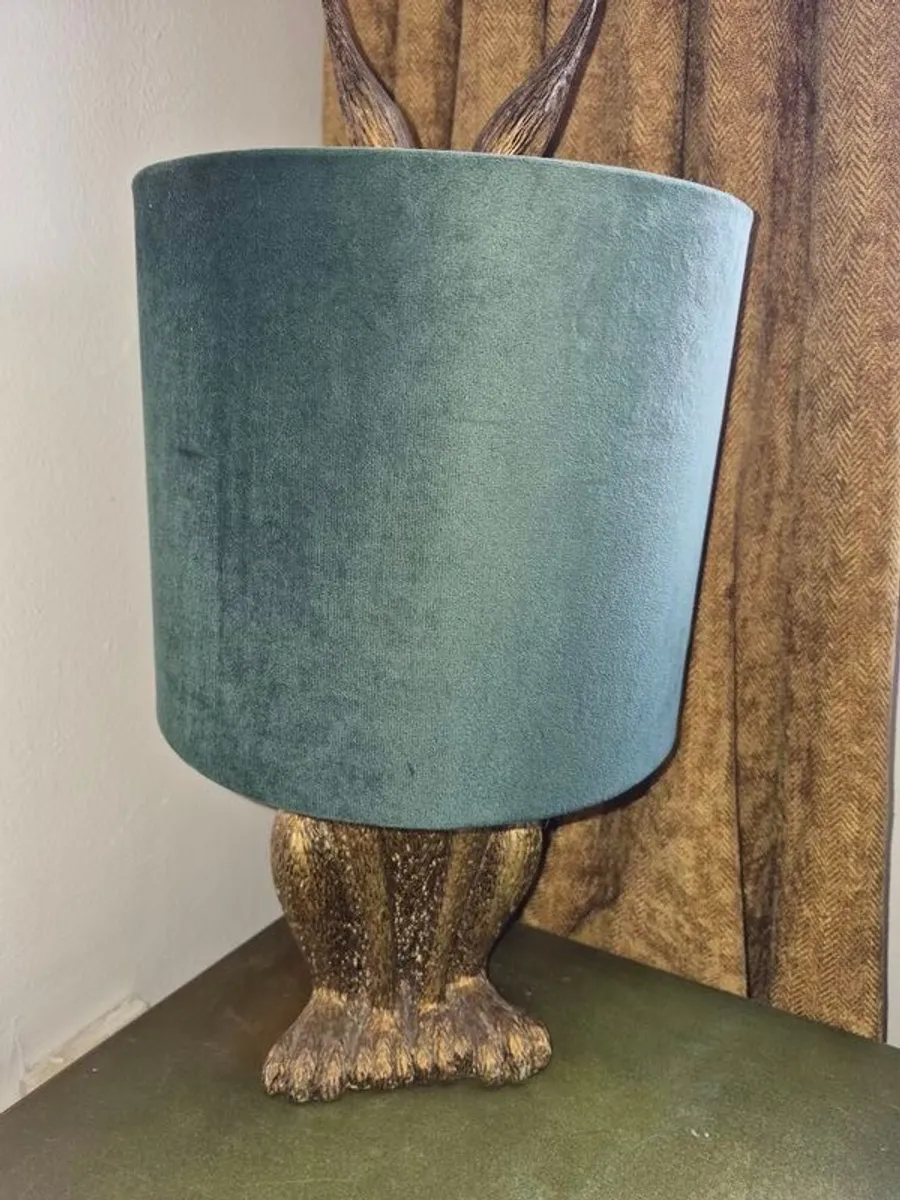 Green and gold bunny lamp - Image 4
