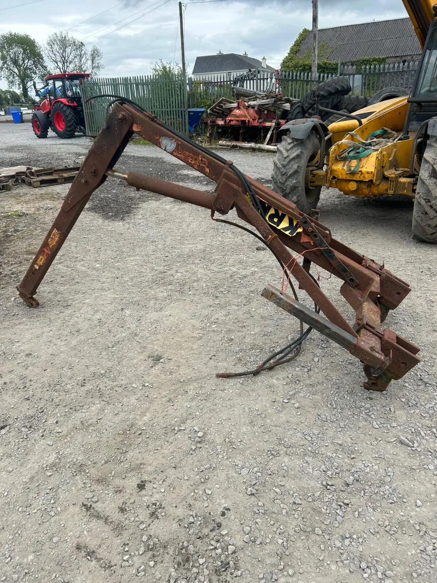 Richmond Fertiliser bag lifter - Image 1