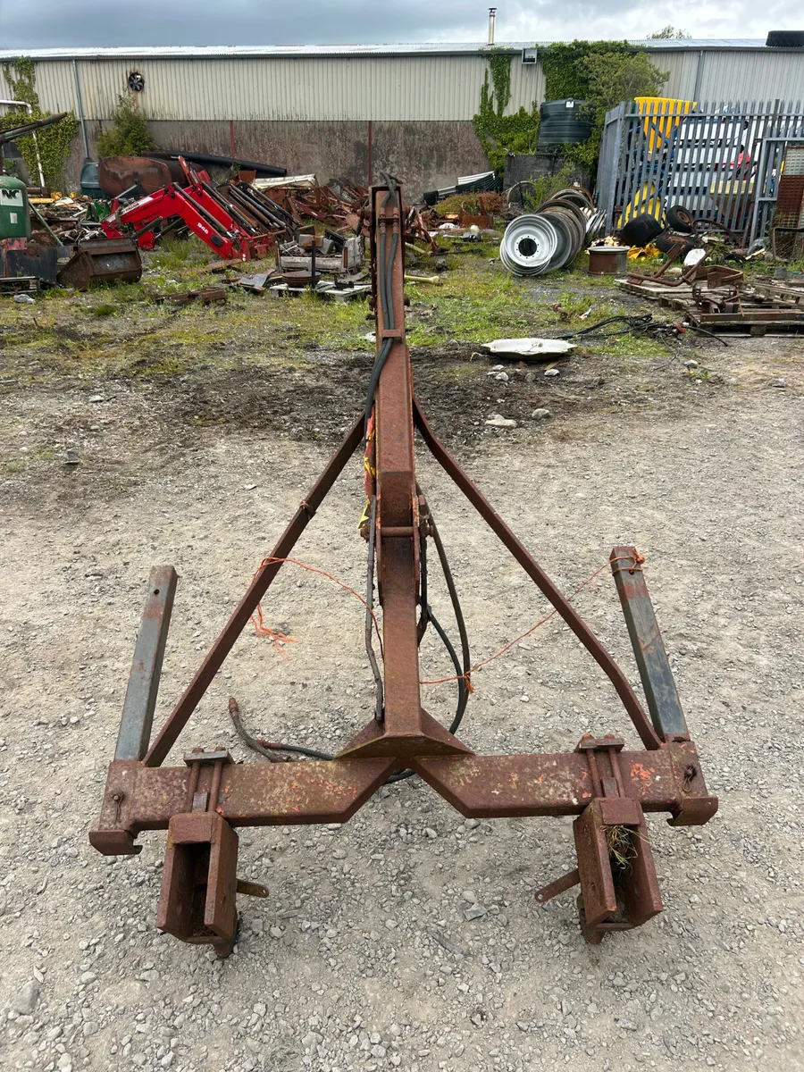 Richmond Fertiliser bag lifter - Image 3