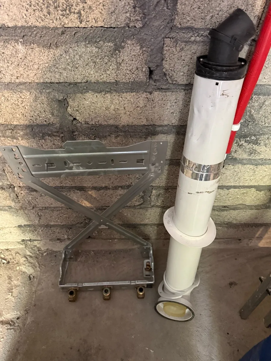 Worcester Boiler & Flue - Image 1