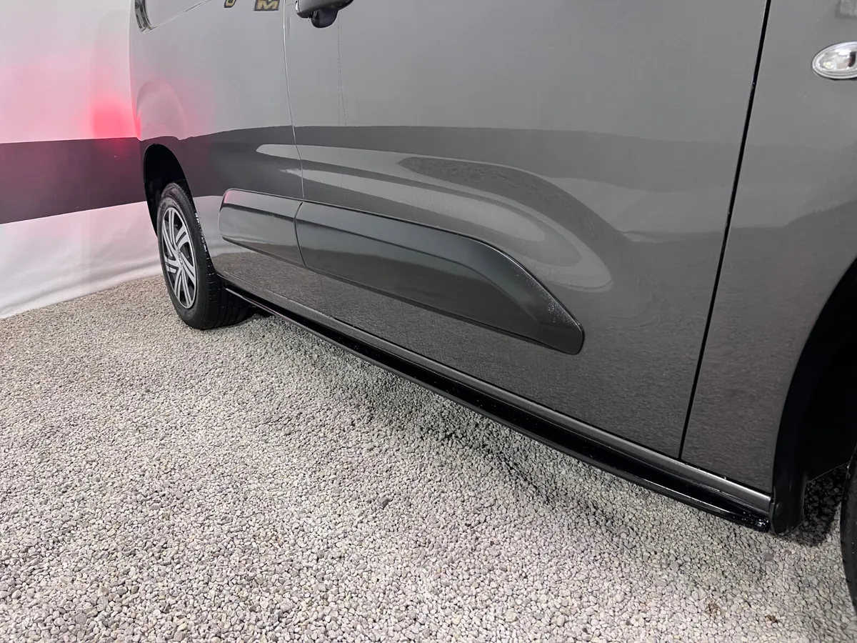2021 Citroen berlingo NEW MODEL 1.5Hdi 3 Seater pr - Image 4