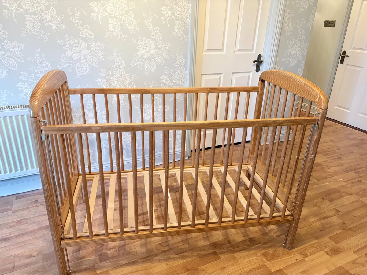 Cot - Image 3