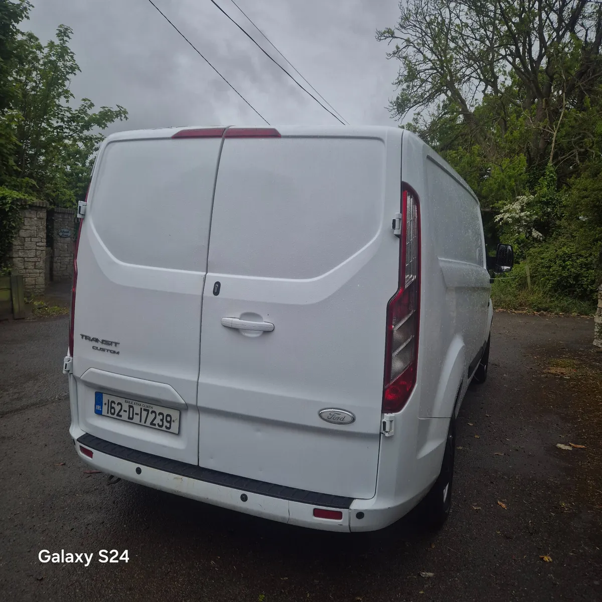 Ford Transit Custom 2016 2.2  just passed cvrt - Image 3