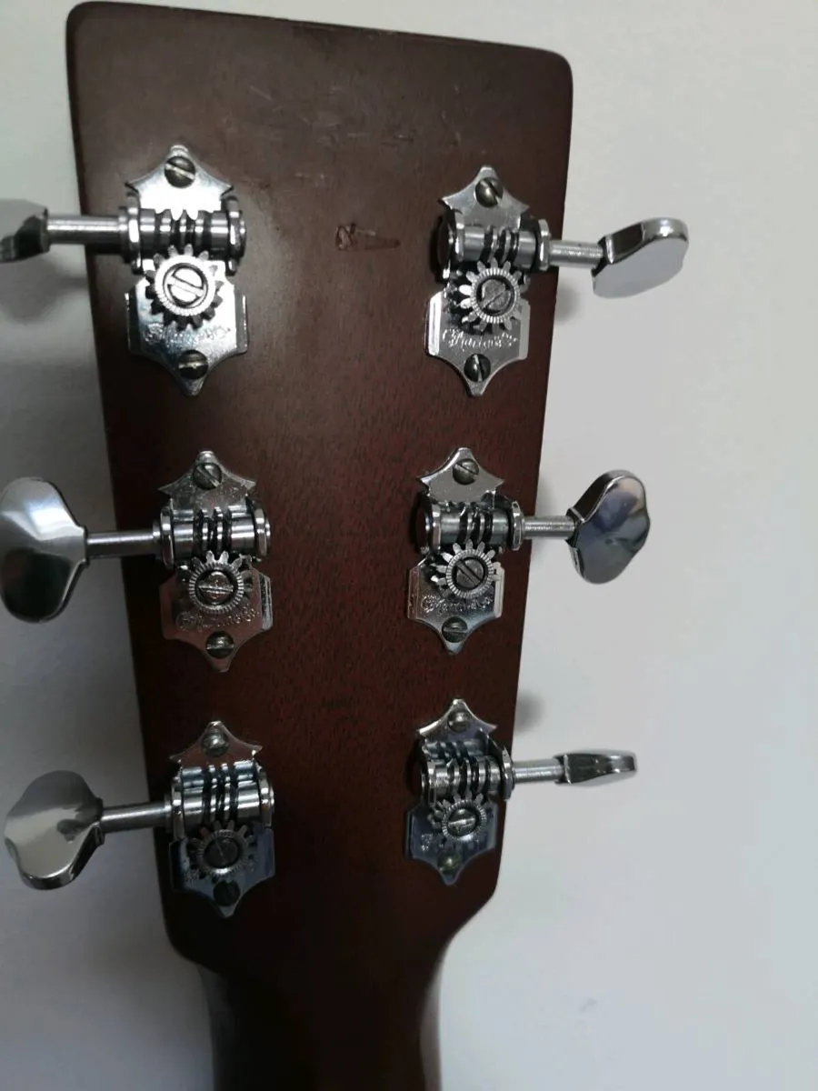 Martin D18 V - Image 4