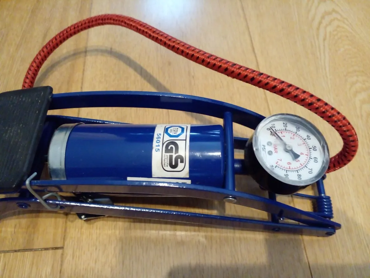 Foot Pump - Image 1