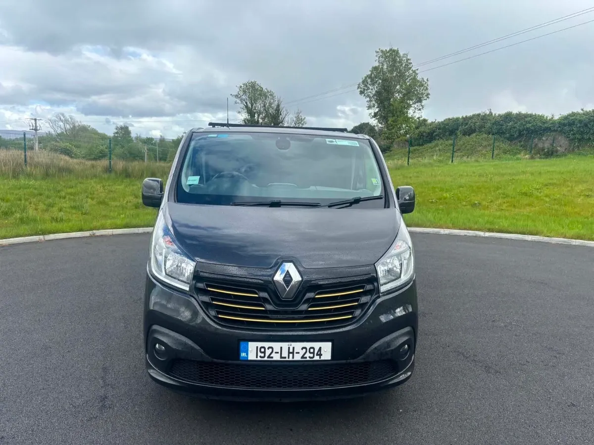 2019 ( 192 ) Renault Traffic LWB Sport 125 - Image 2