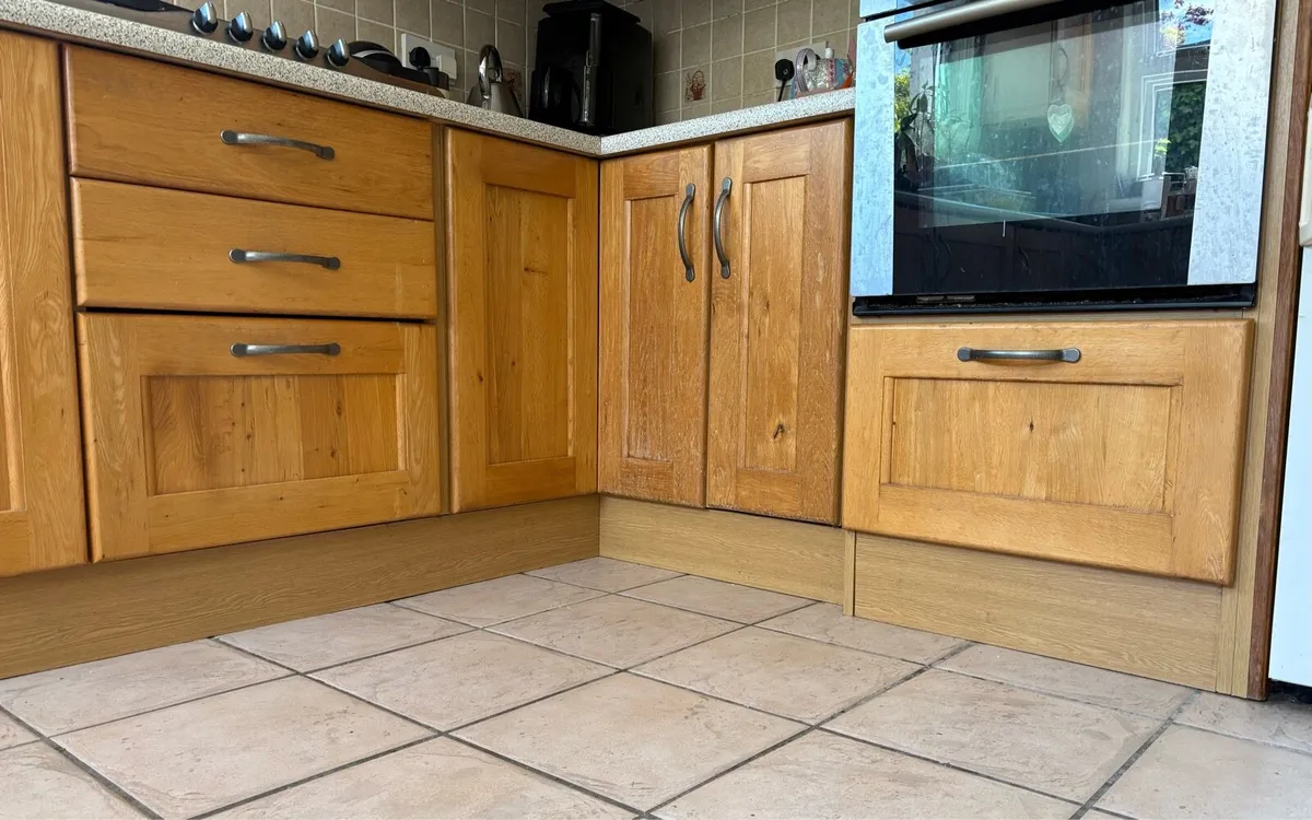 Kitchen units - Image 2