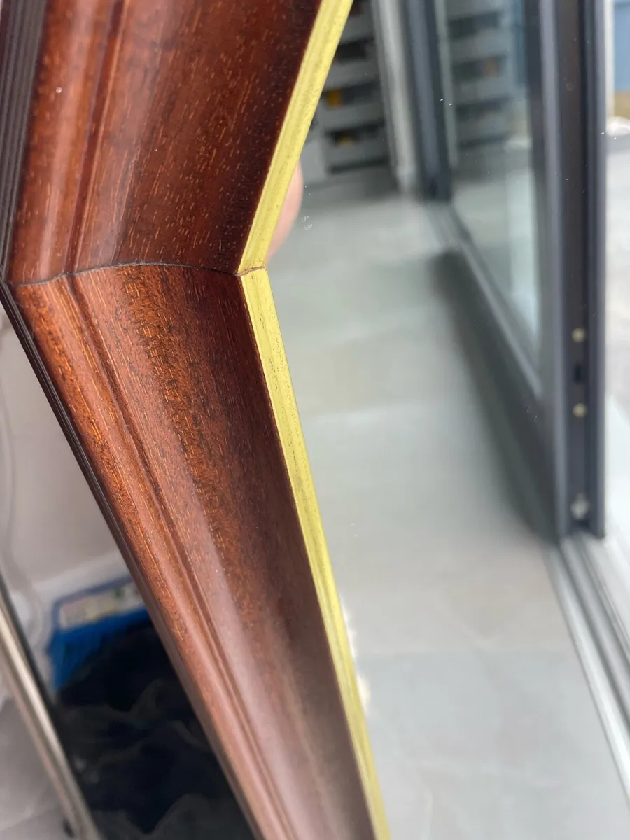 Wooden framed mirror - Image 2