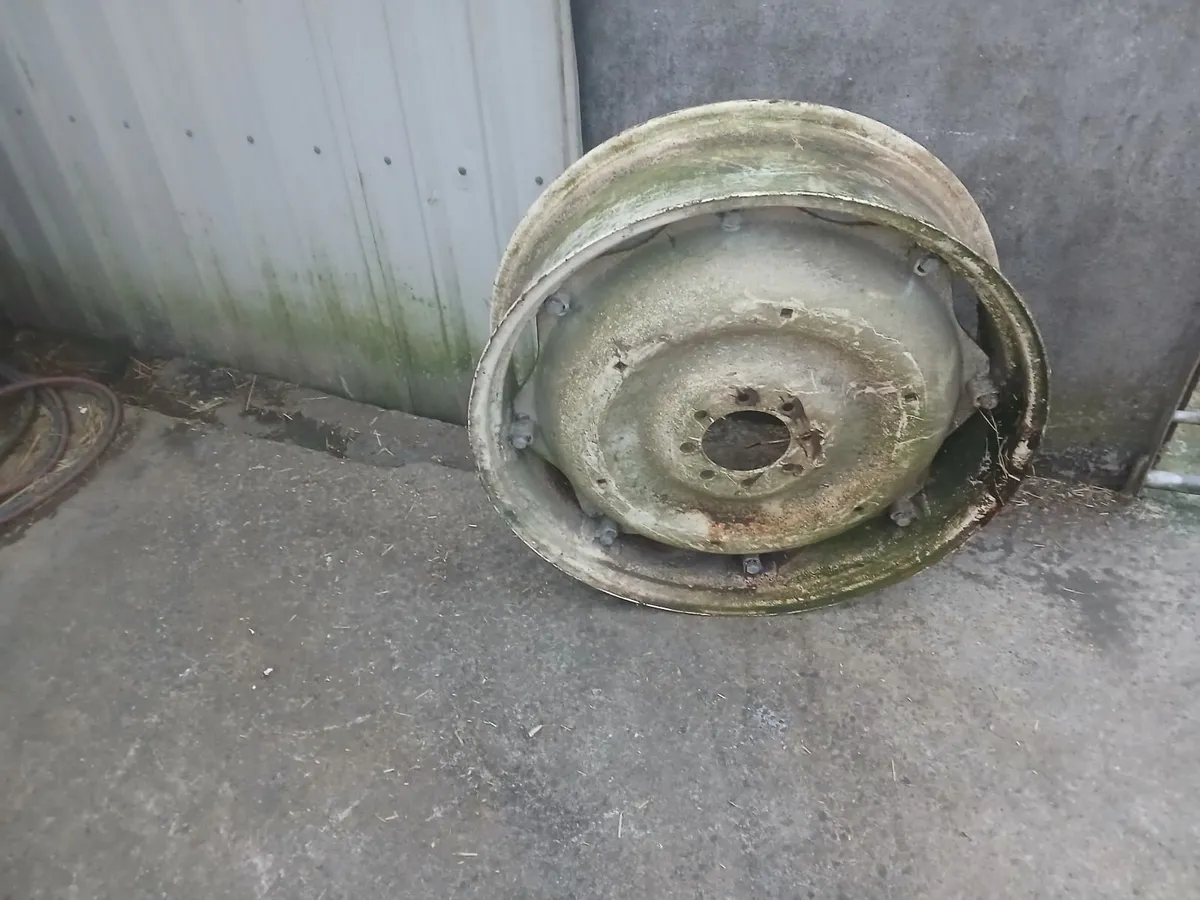 Tyres - Image 2