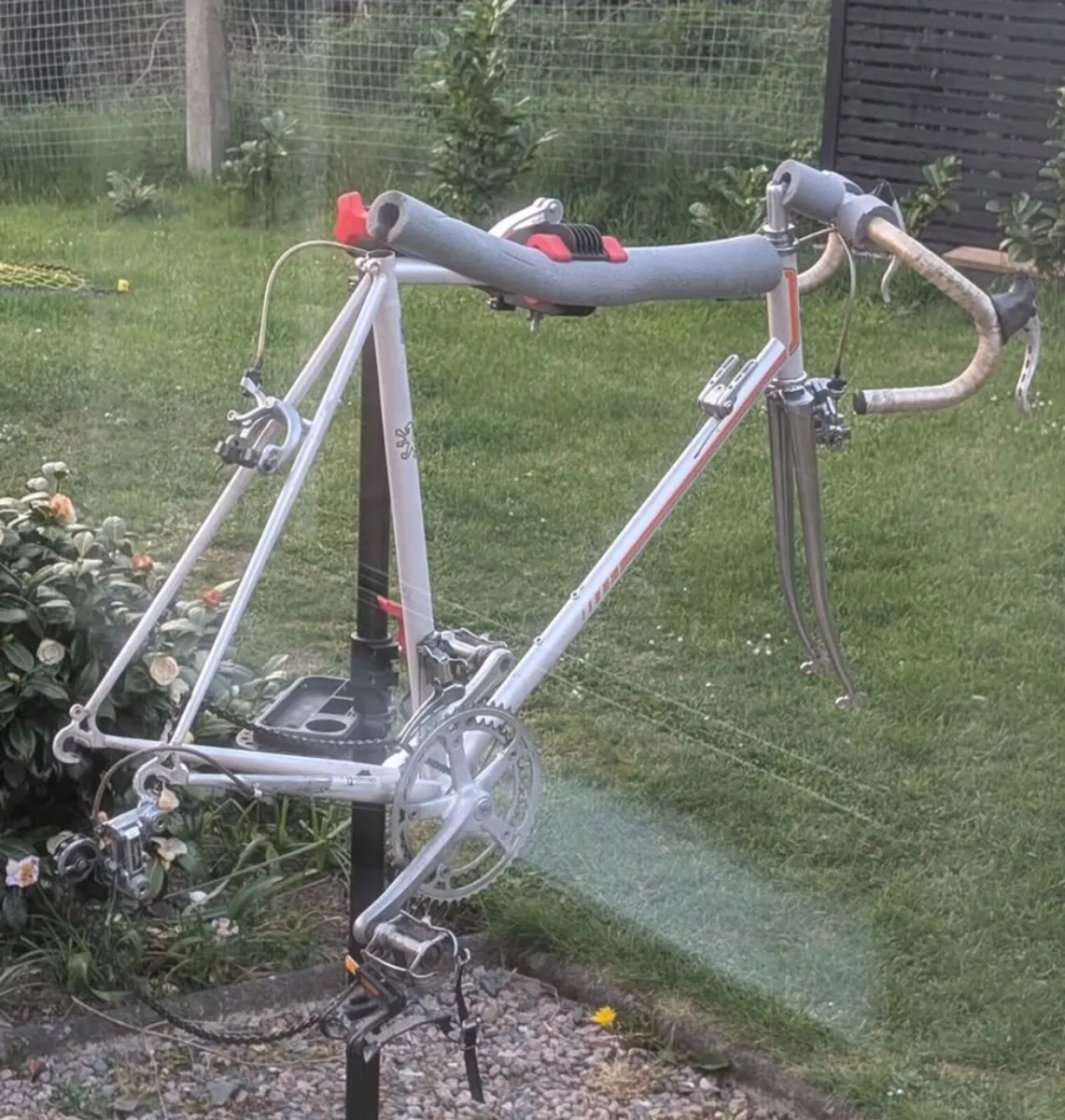 Road bike - Image 2