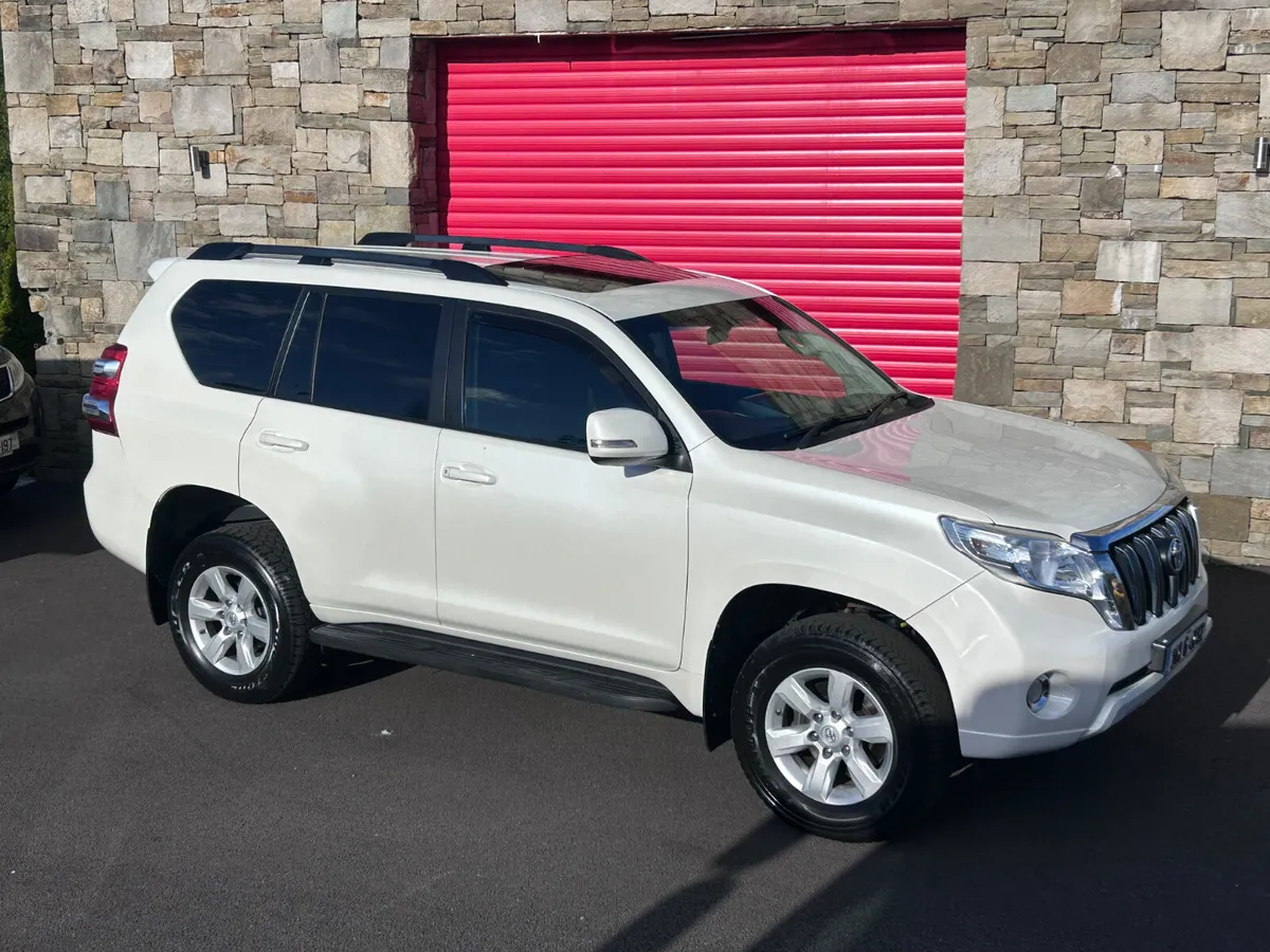 2016 Toyota Land Cruiser LWB Auto…. - Image 1