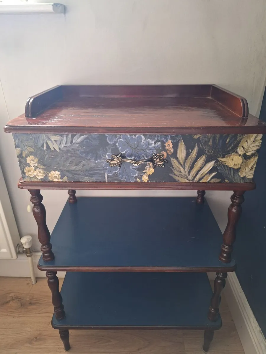 Bedside table - Image 1