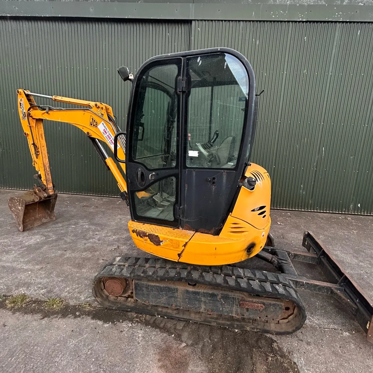 JCB 8030 - Image 2