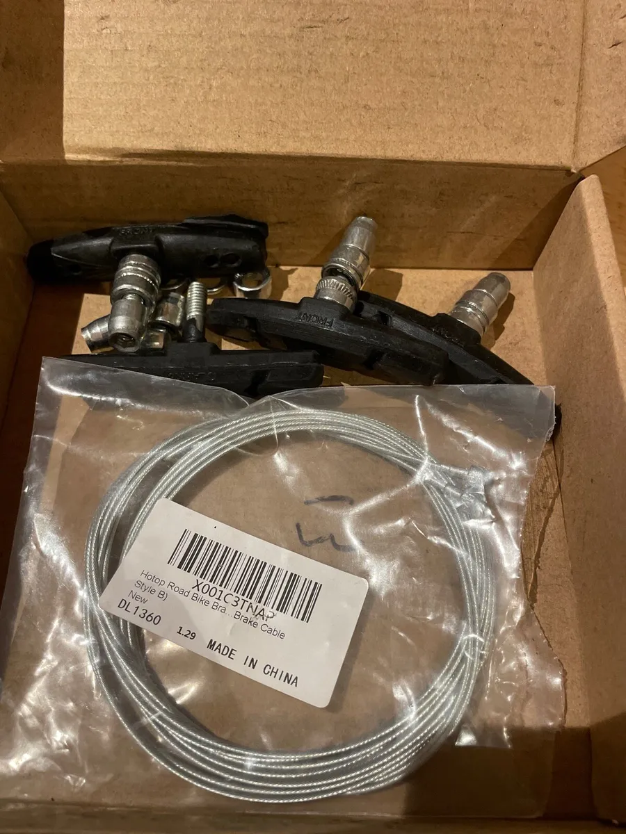 Bike V brake pads with cable