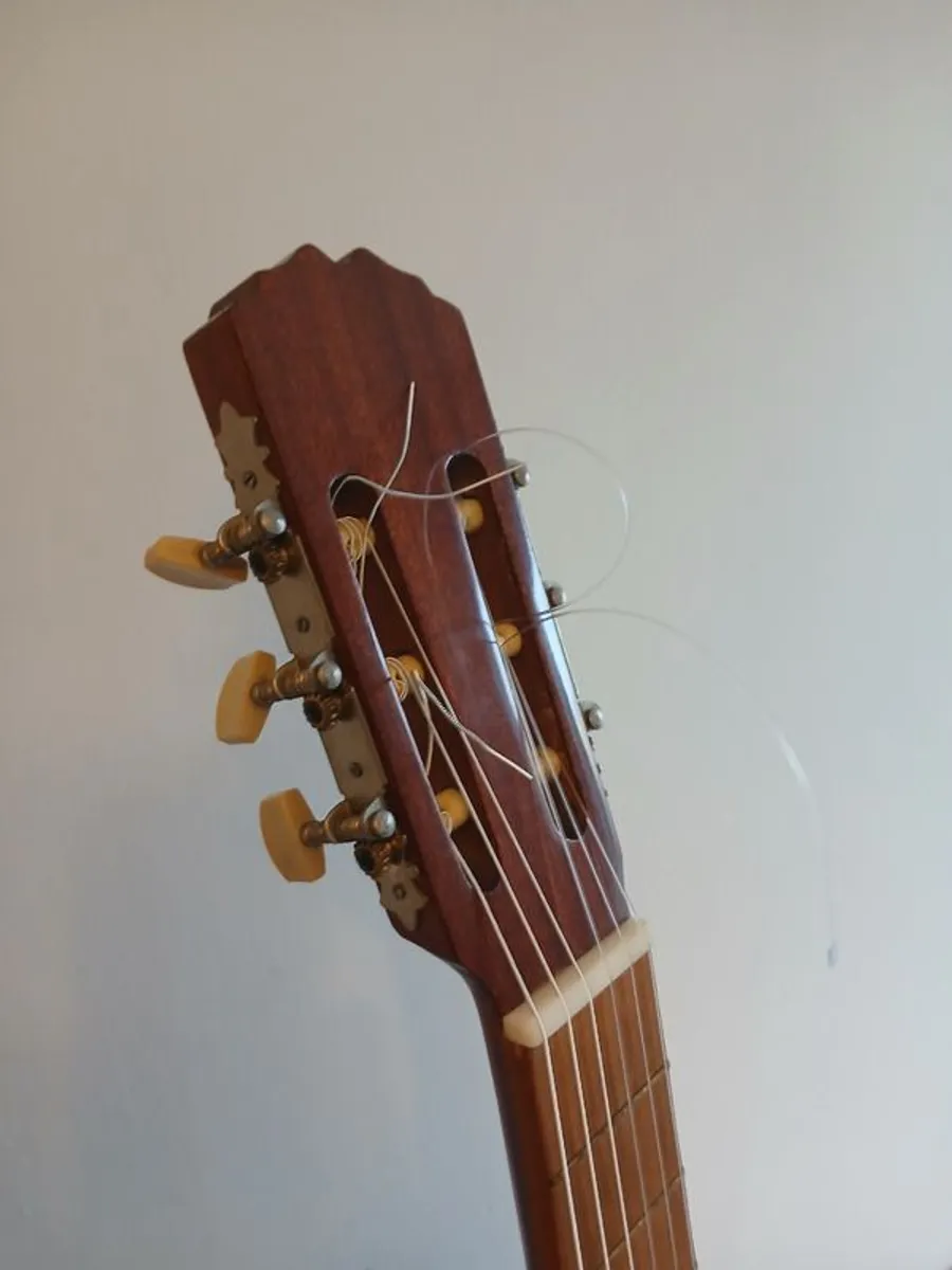 Handmade Luis Arostegui Granados Guitar - Image 4