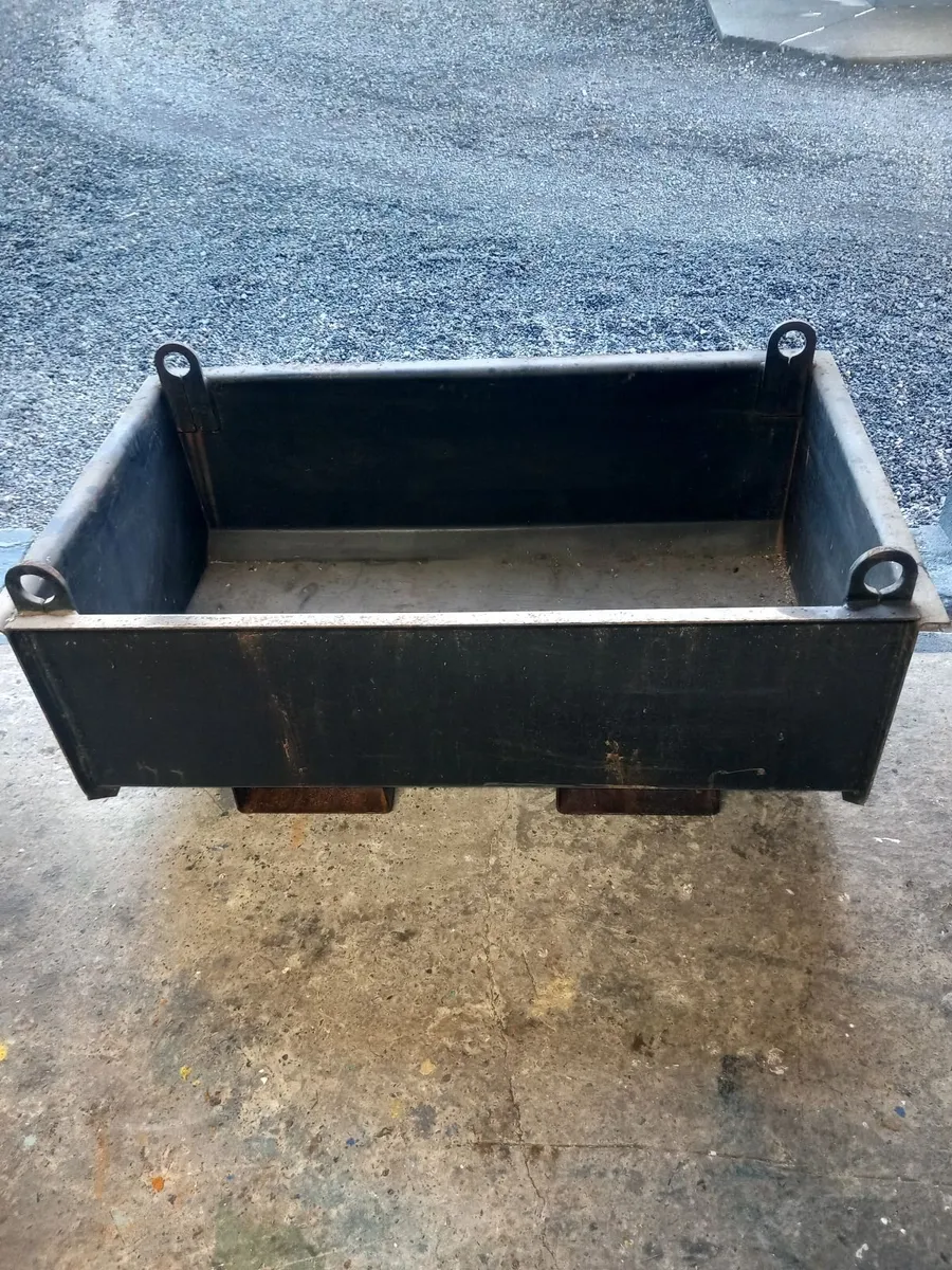 Mortar bin cement mixer - Image 1