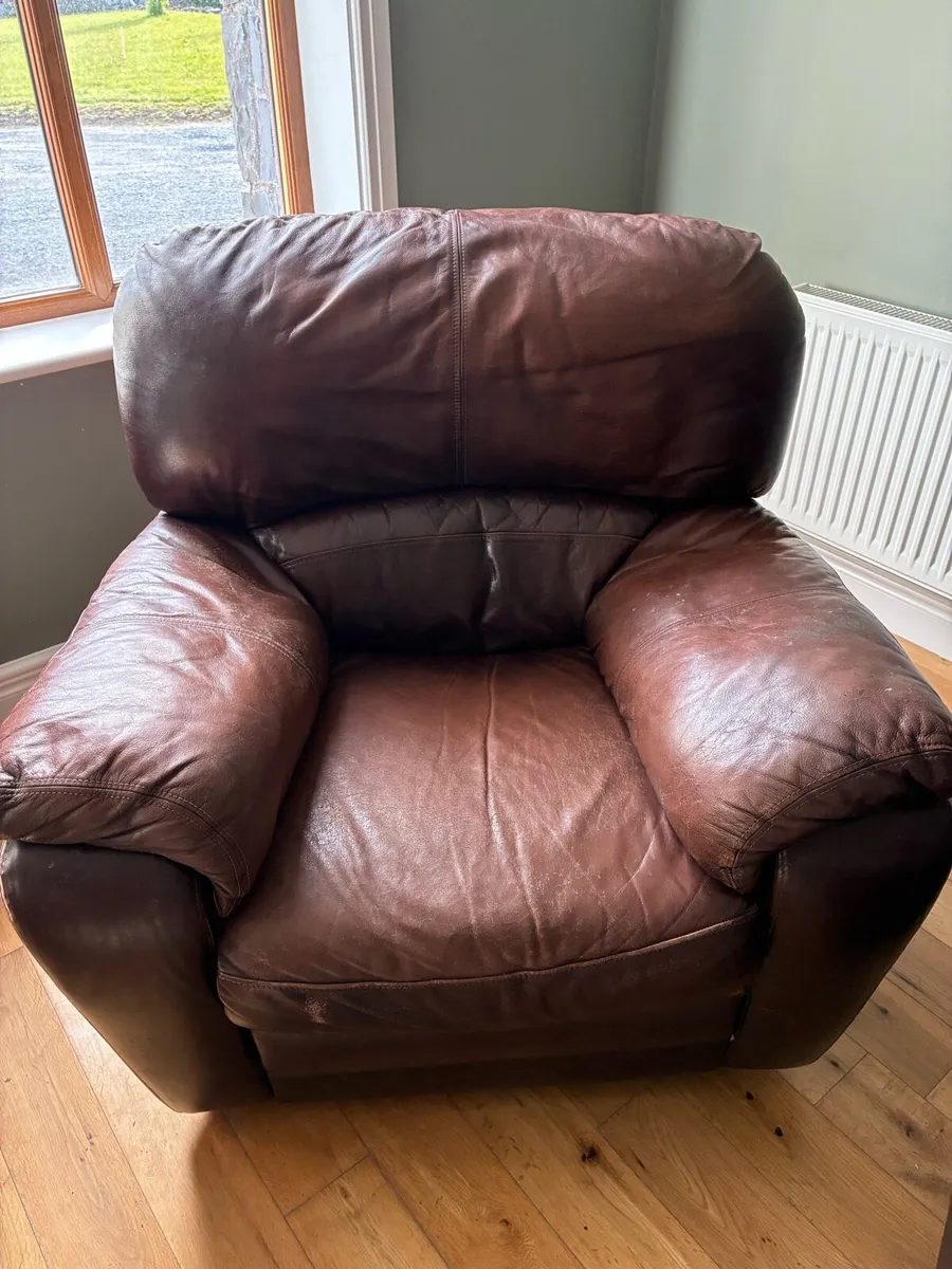 Italian Leather Suite - Image 4