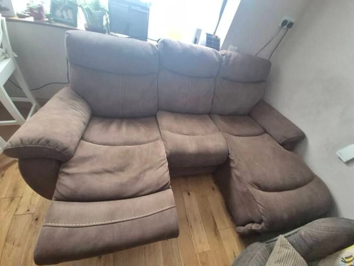Couch - Image 2