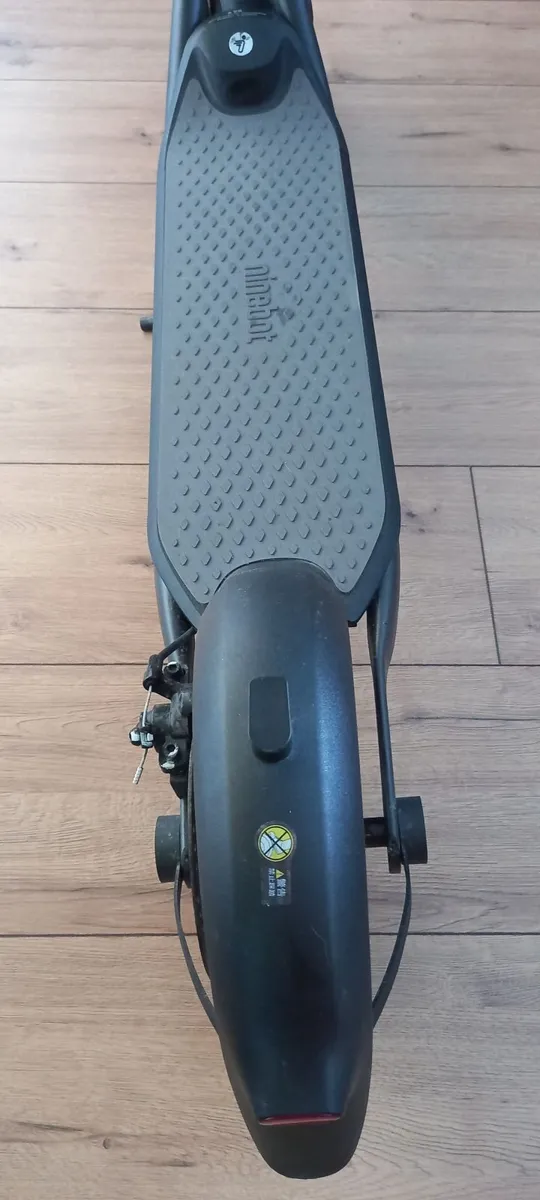 Electric scooter - Image 4