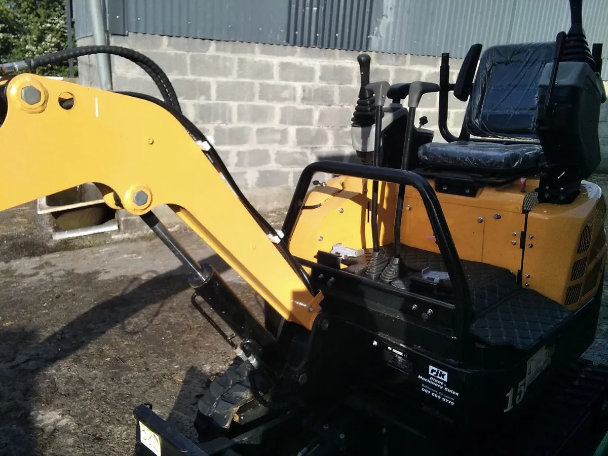 Mini Digger - Image 1