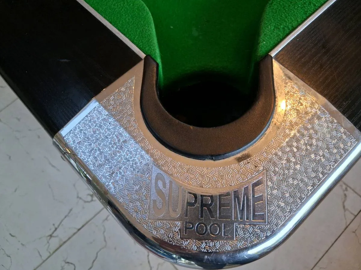 Pool table - Image 4