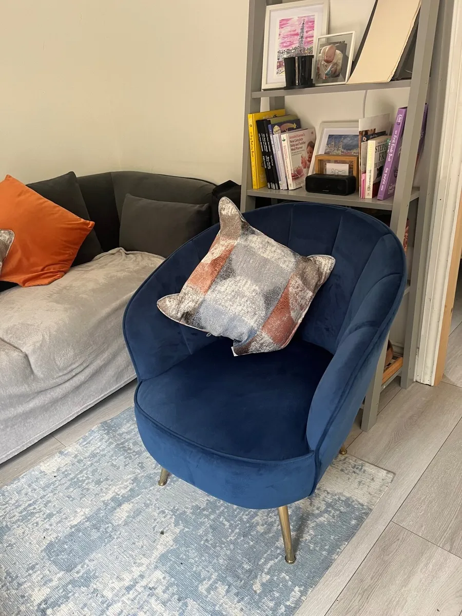 Chair - Image 3