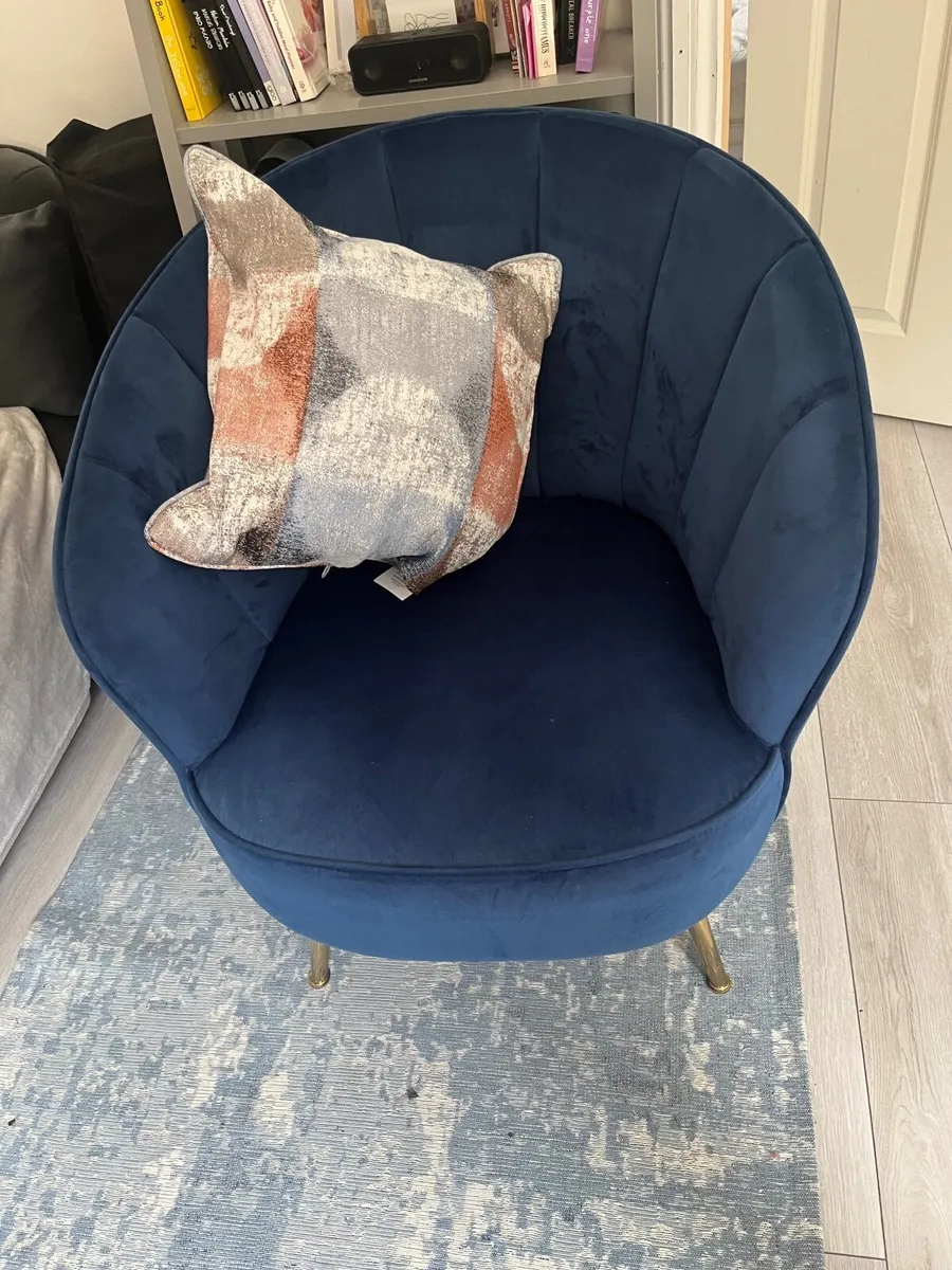 Chair - Image 4
