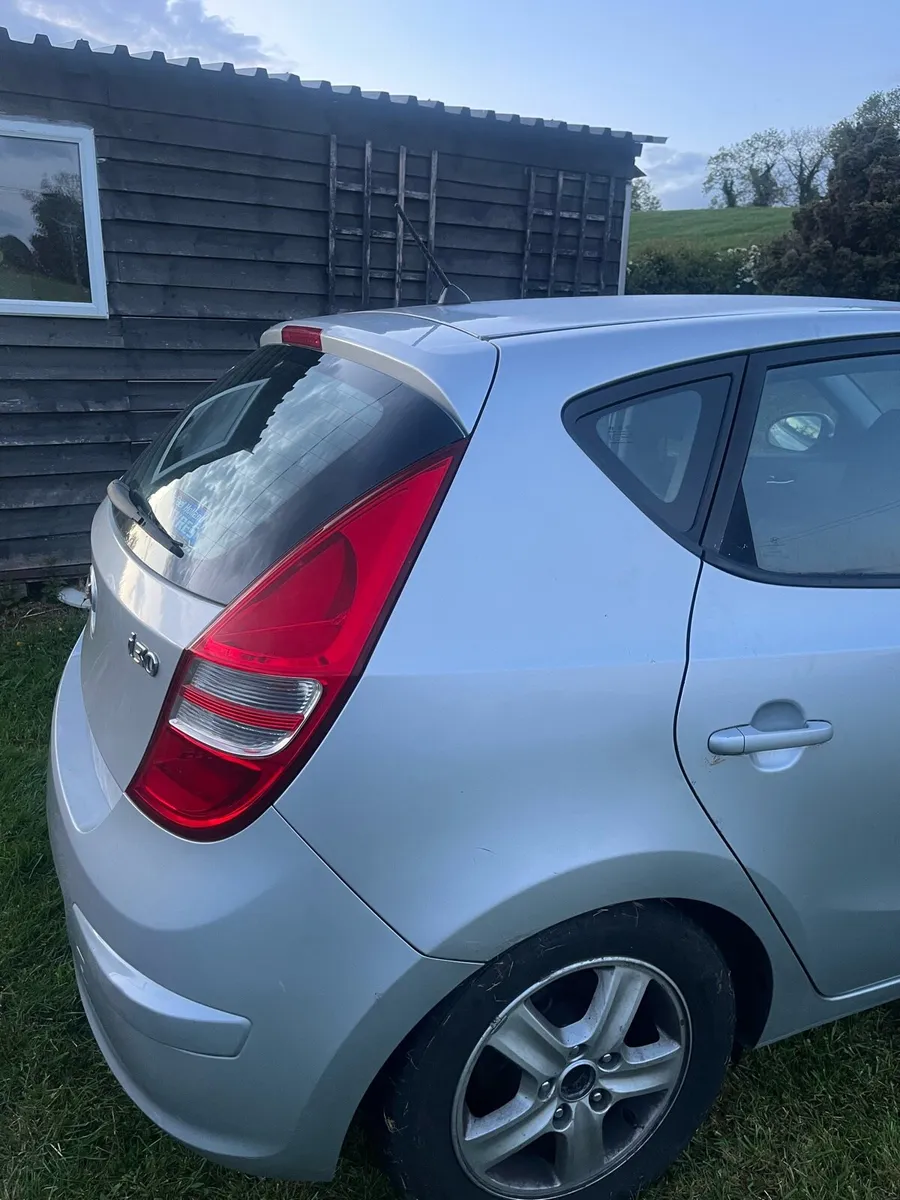 Hyundai i30 for parts - Image 3