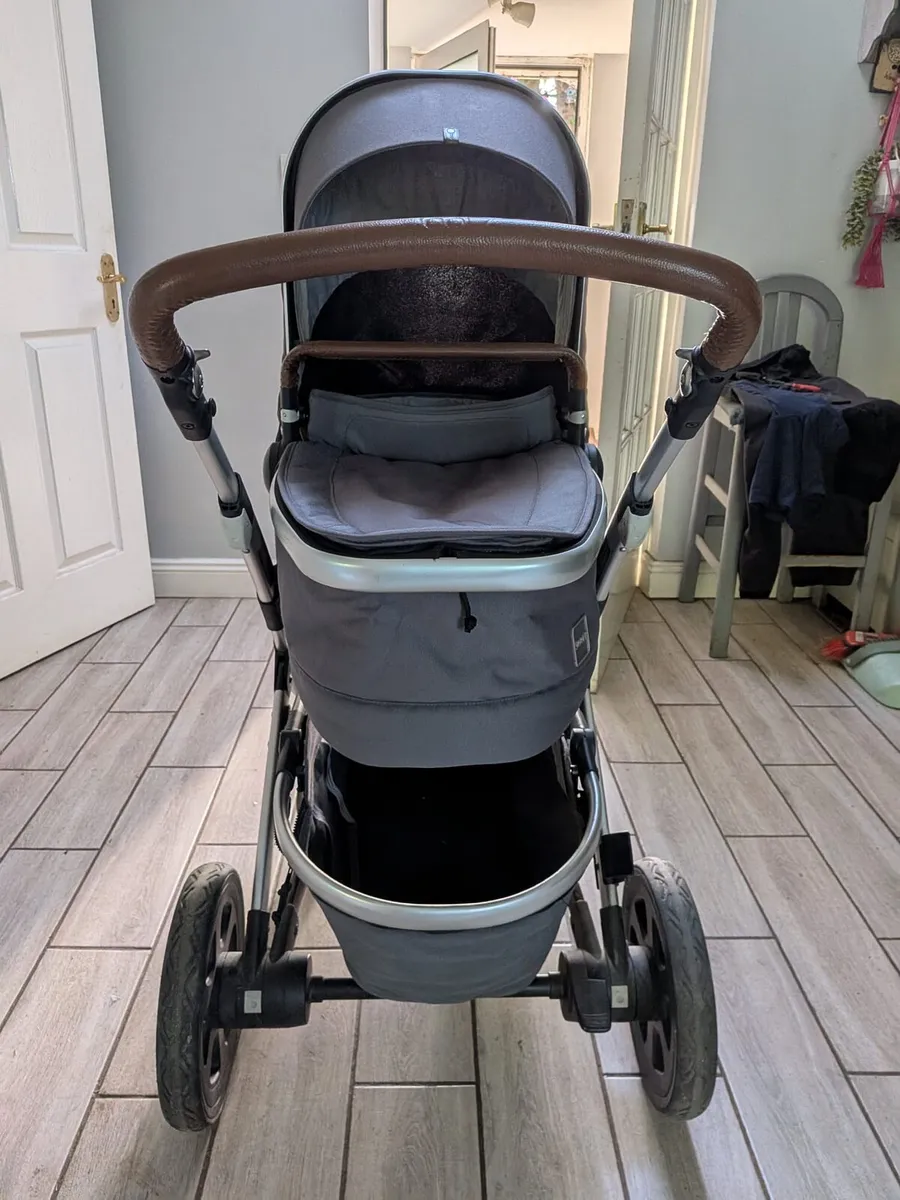 Joolz Geo 2
Dark Charcoal Grey - Image 1