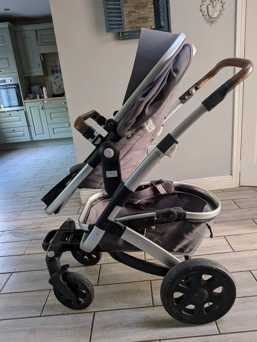 Joolz Geo 2
Dark Charcoal Grey - Image 2