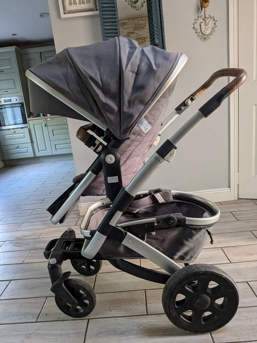 Joolz Geo 2
Dark Charcoal Grey - Image 3