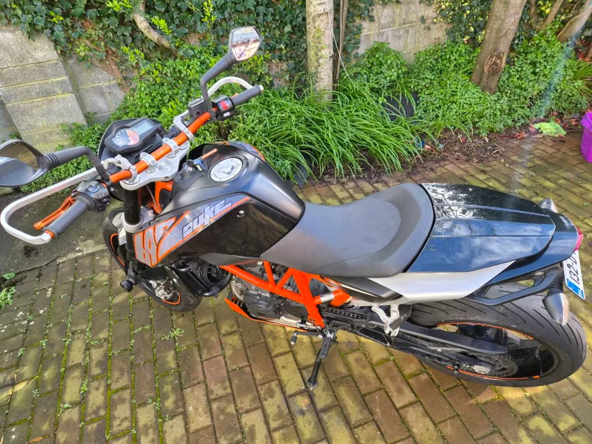 Ktm duke 690 - Image 2