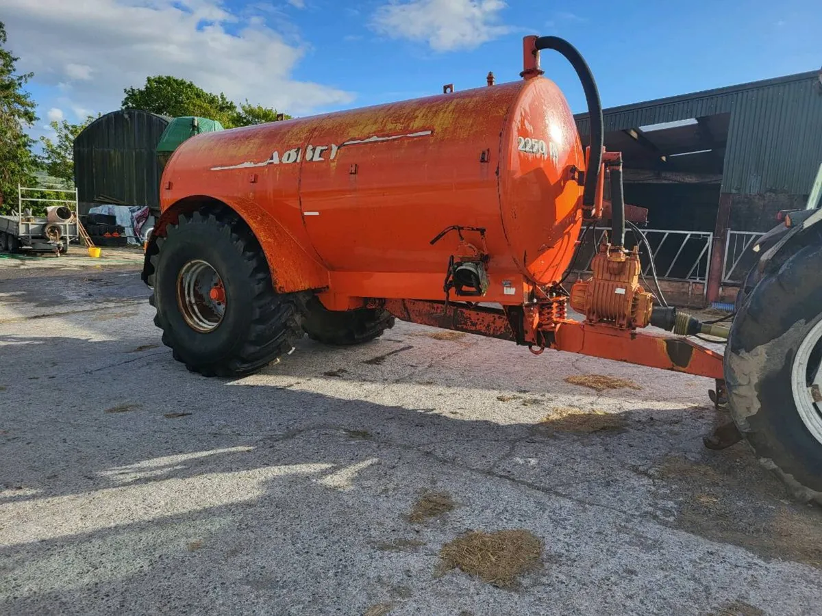 Abbey 2250R & Major Agitator - Image 4