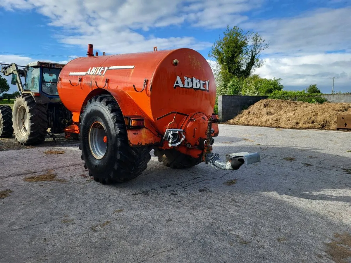 Abbey 2250R & Major Agitator - Image 2