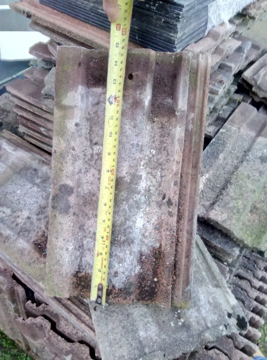 Old kelson roof tiles - Image 4