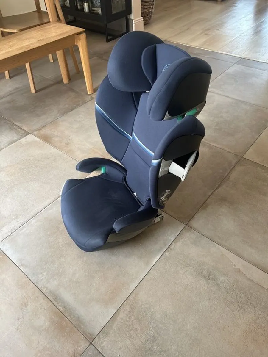 Car seat - Image 2