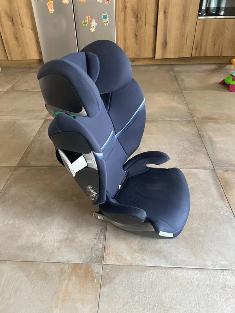 Car seat - Image 3
