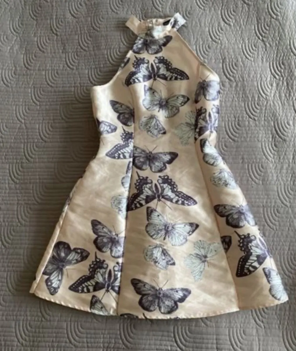 Dress - BooHoo - Size 8 - Image 1